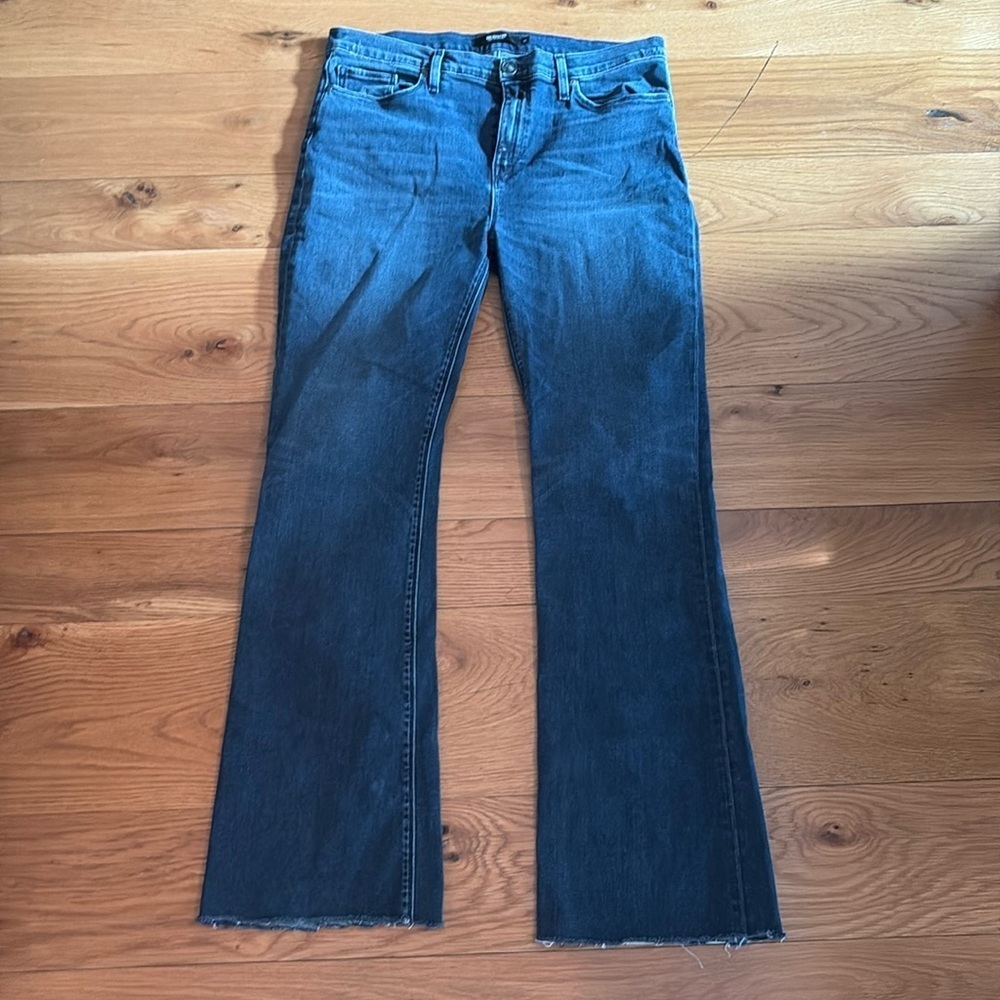Hudson Nico Bootcut Jean. Size 32
